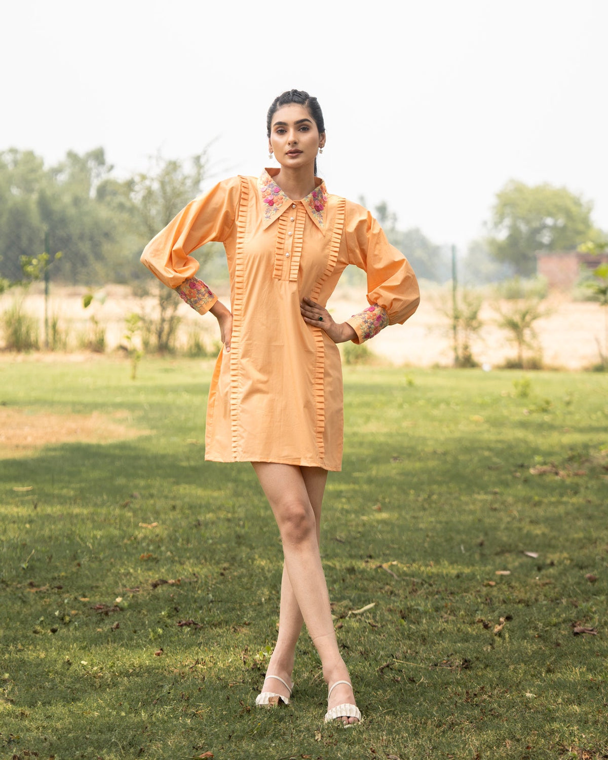 Mrrinali Hand-Embroidered Short Dress – hand-embroidered 100% cotton – RASRA MAI