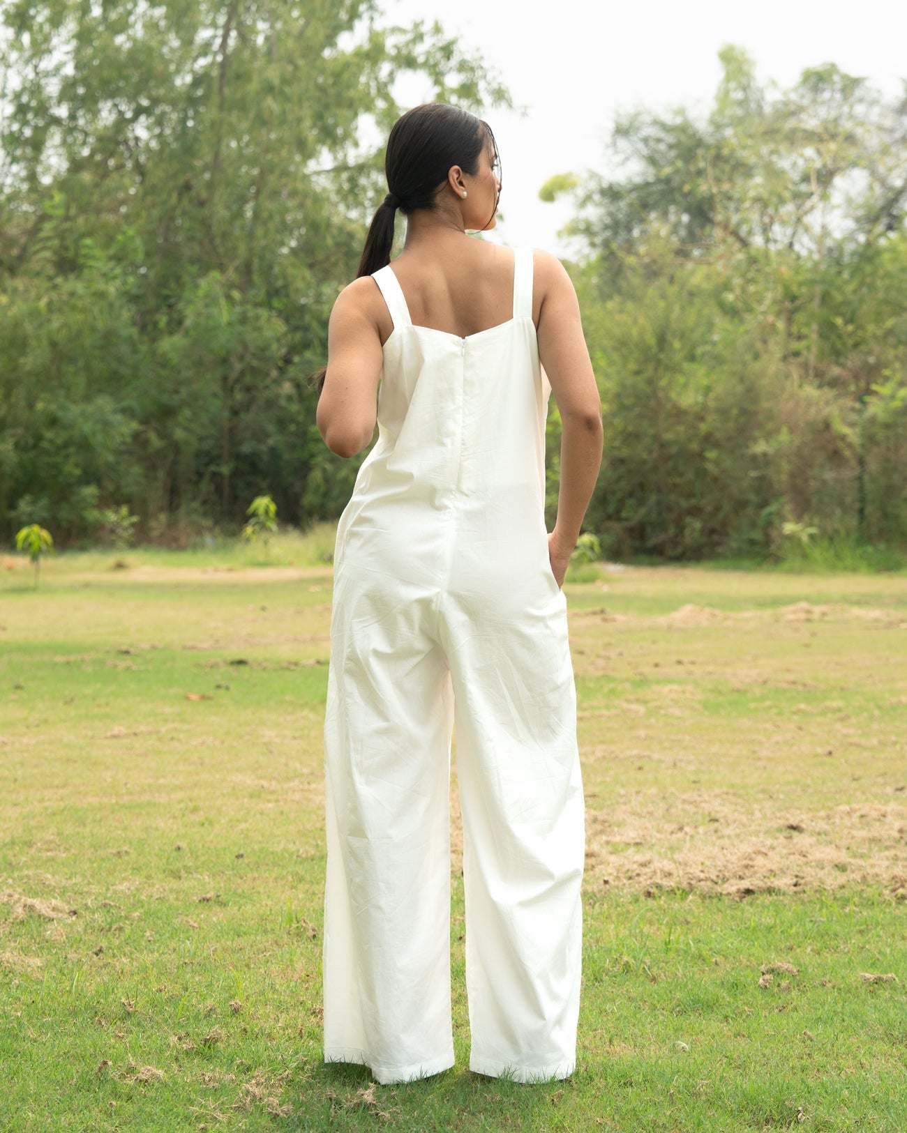 Meeraa Hand-Embroidered Jumpsuit – hand-embroidered 100% cotton – RASRA MAI