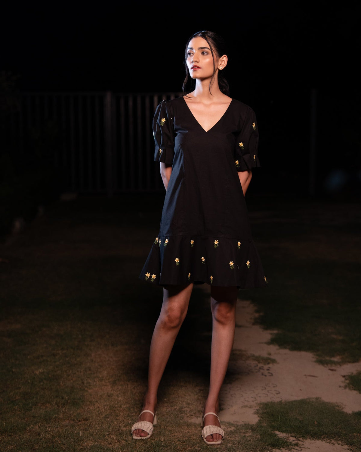 Rasika Hand-Embroidered Short Dress – hand-embroidered 100% cotton – RASRA MAI