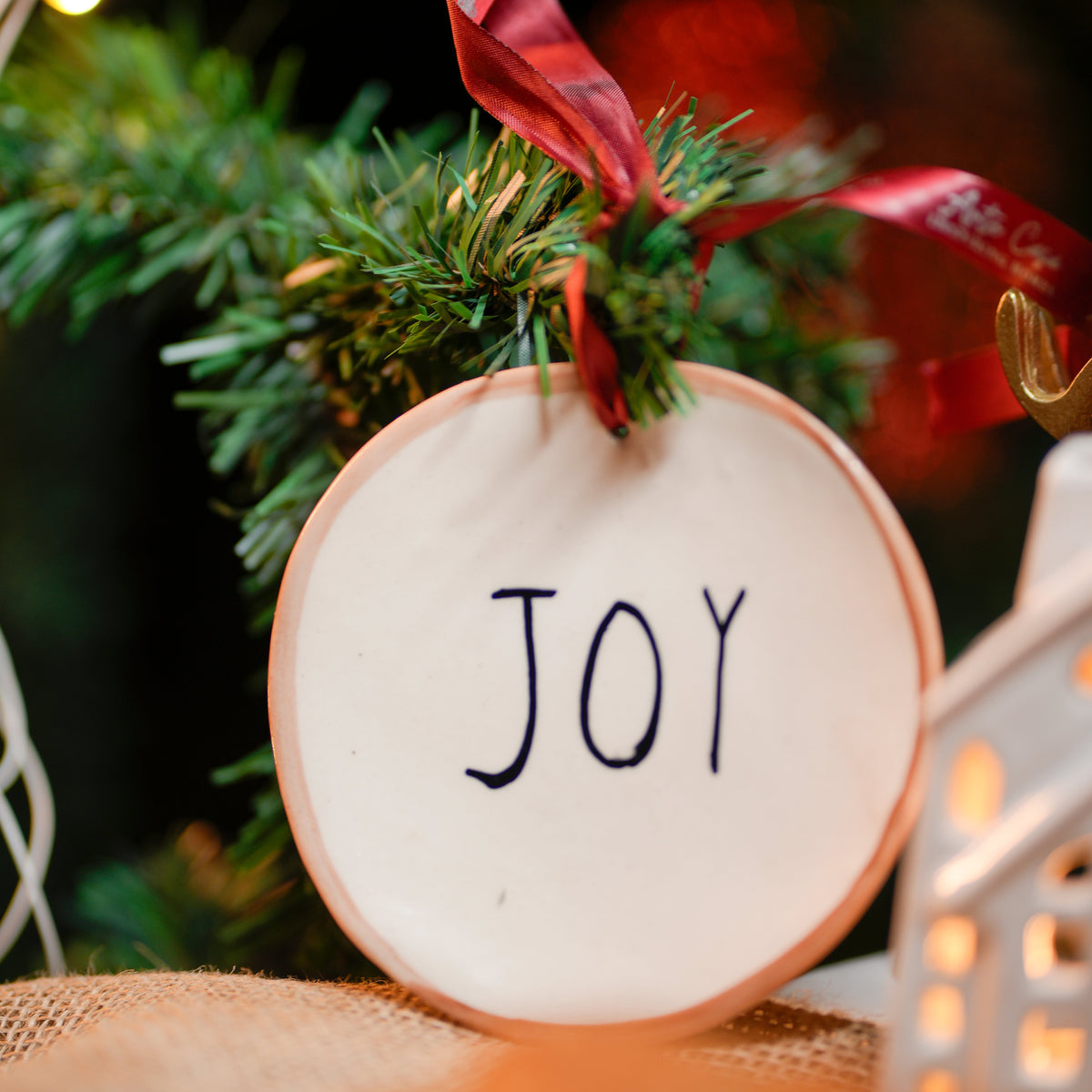 Joy festive ornament - https://artecasa.in/
