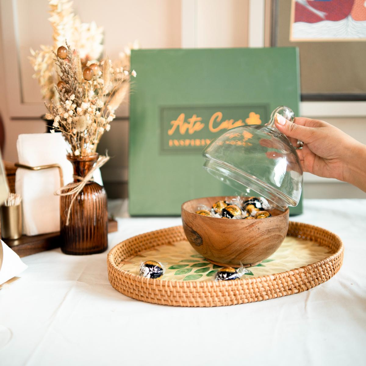 Chic glass dome server - https://artecasa.in/