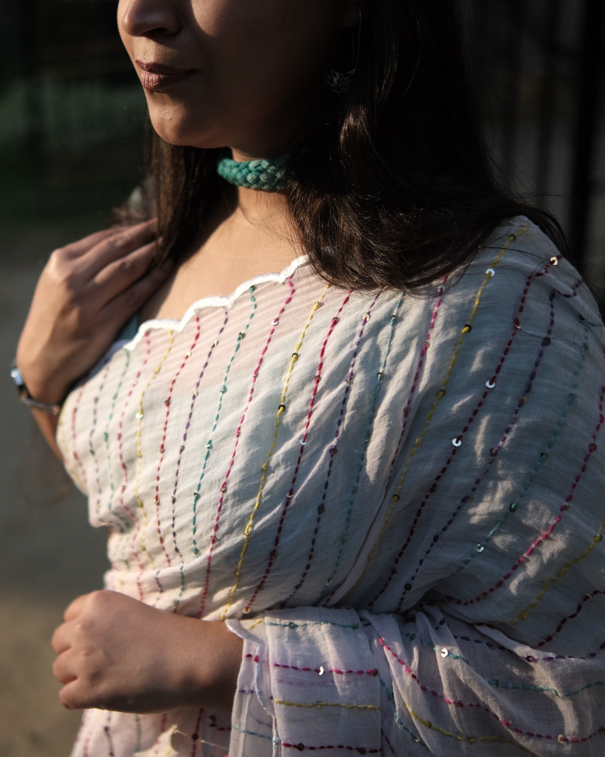 Sunny Sparkle white embroidered mulmul cotton Shopaame saree with kantha and sequins, a lightweight breathable saree for summer and festive wear.