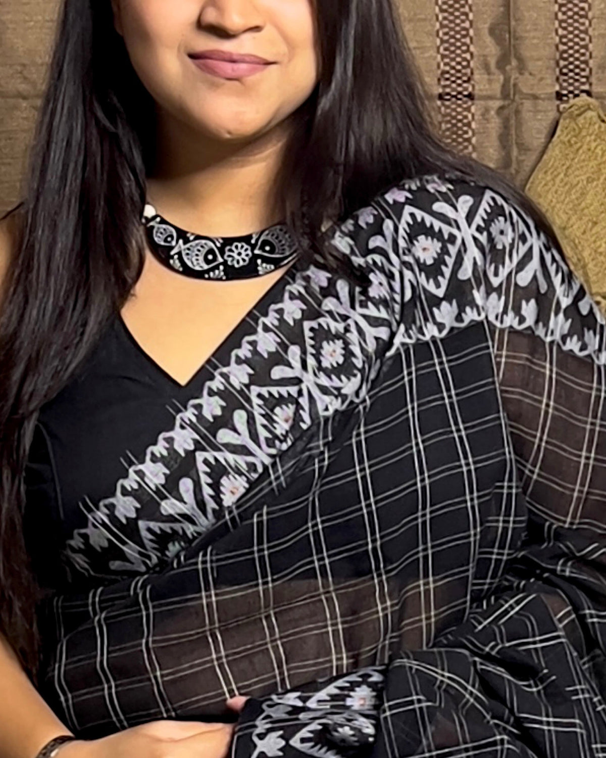 Black white Jamdani Paar saree crafted in breathable khaadi cotton