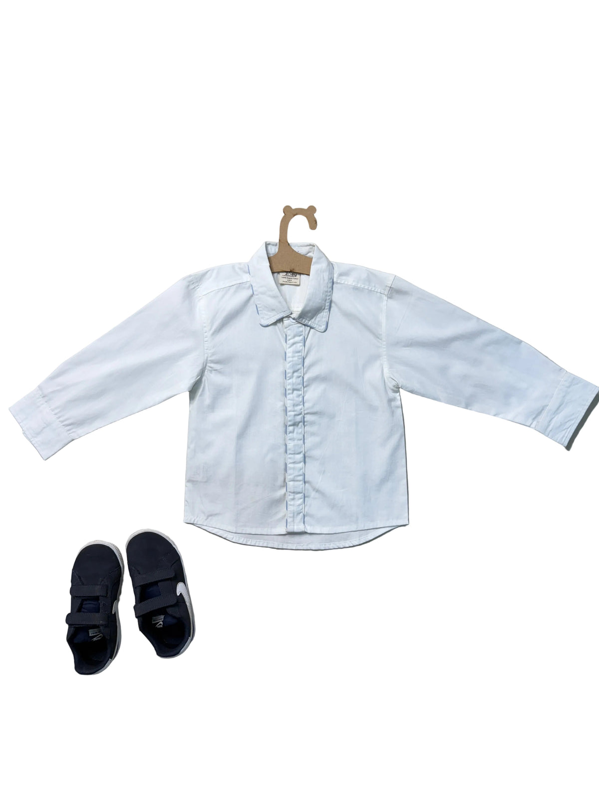 Cannes organic cotton boys white shirt close-up of lace trim and button detailing