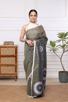 Handloom Olive Green Stripes Mul Cotton Eye Ball Saree-Sutra Art of Clothing