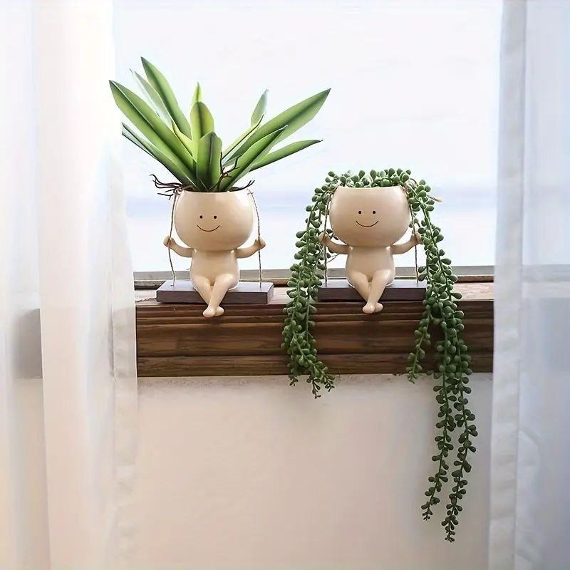 The Happy Hang planter - https://artecasa.in/
