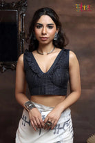 Shringarik-Black Blouse-Sutra Art of Clothing