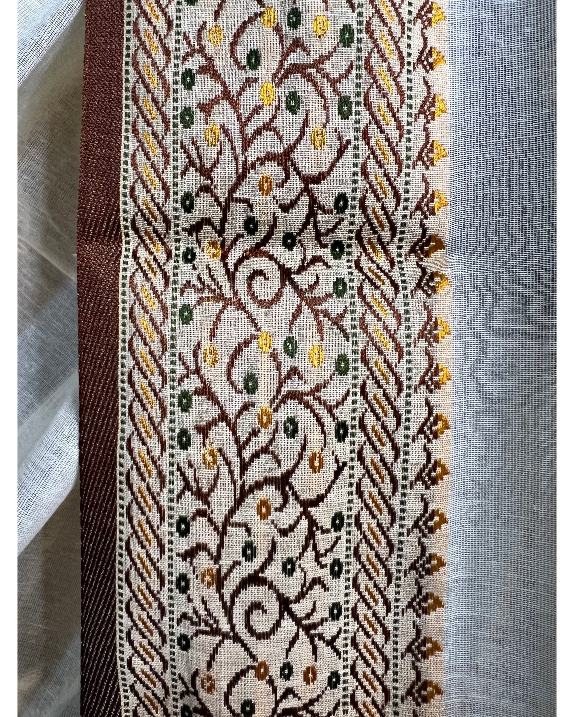 Off White - brown border soft and comfortable Khadi cotton saree 