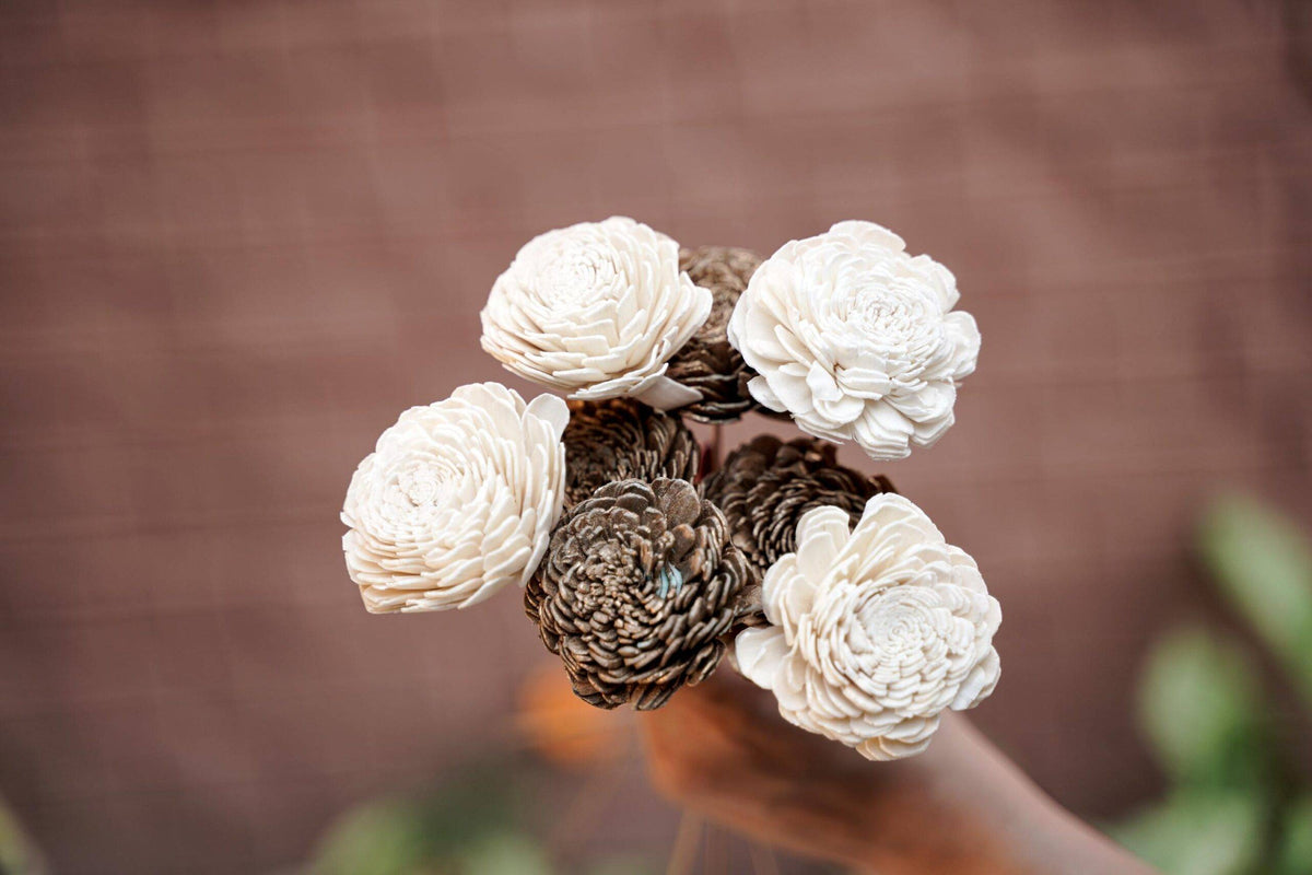 Sola Flower-Golden White - https://artecasa.in/