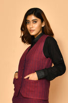 Handloom cotton V-neck jacket for women's corporate wear