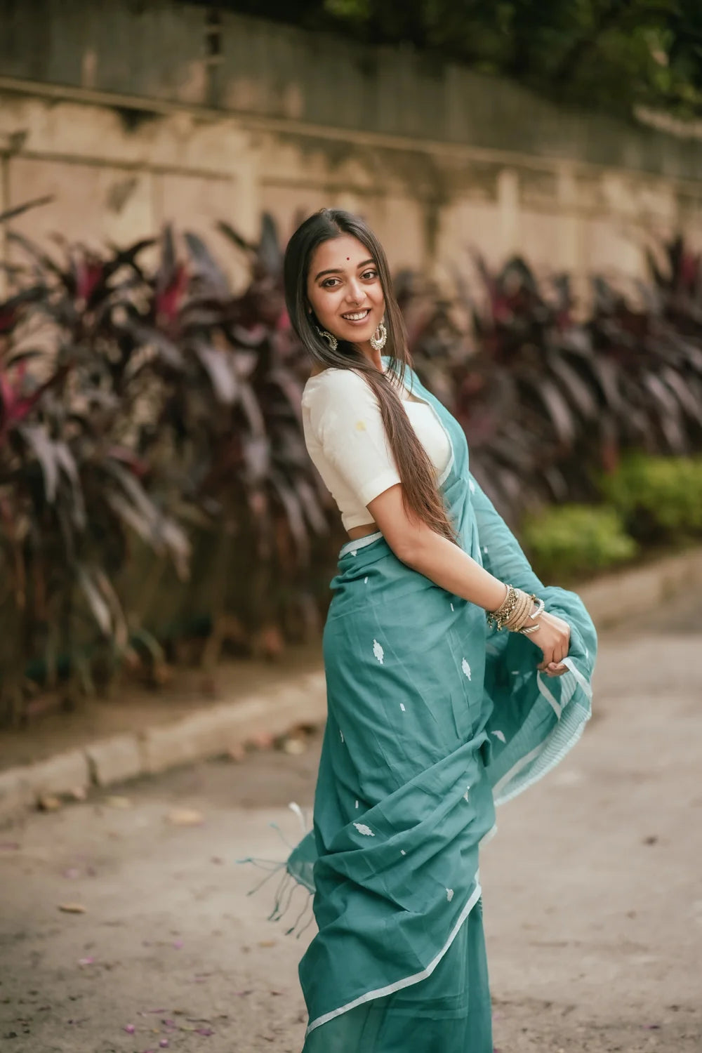 Handloom Aqua Green Mulmul Jamdani Saree-Sutra Art of Clothing
