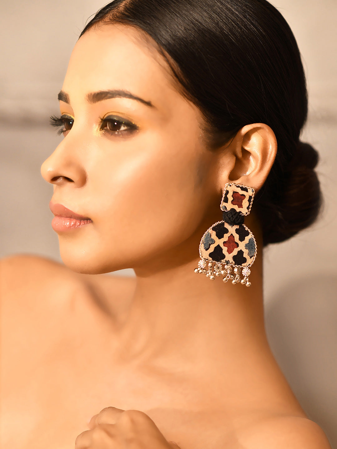 Women Black half moon push back fabric earrings-3