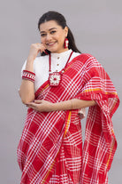 Close Up of Check Weave on Red and White Handloom Mulmul Saree