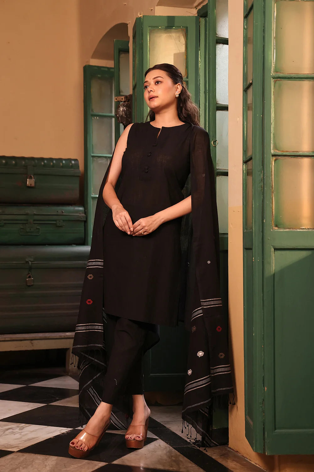 Elegant Black Pure Cotton Kurta Set with Jamdani Dupatta for Festive Wear