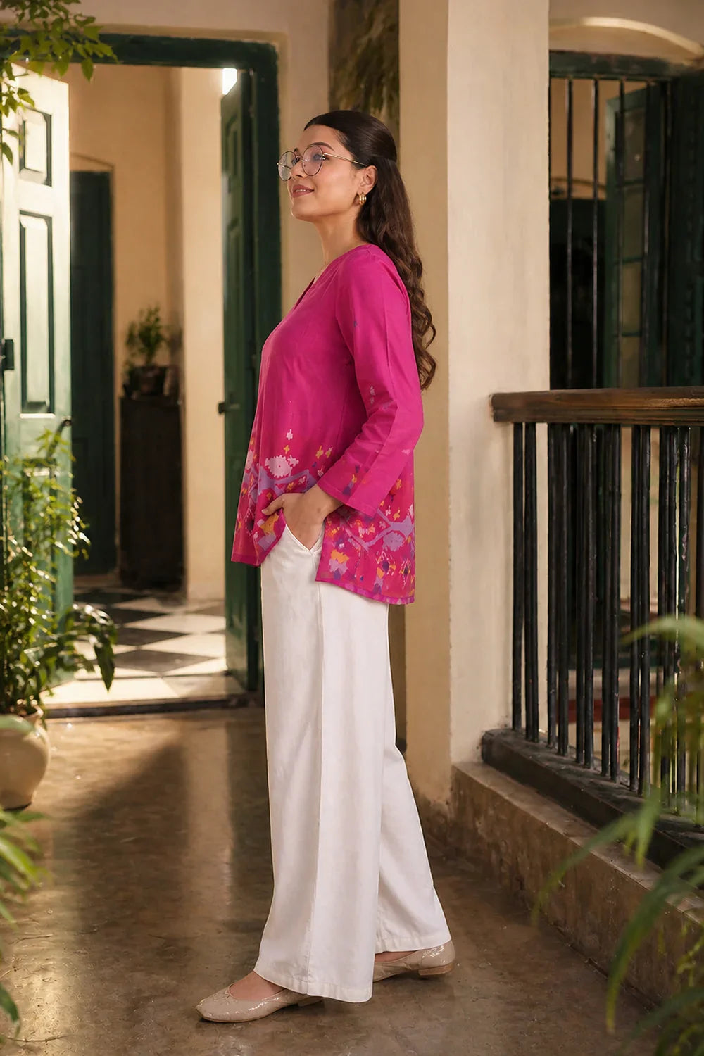 Elegant Fuchsia Pink Jamdani Handwoven Top for Festive and Ethnic Wear