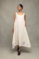 Handcrafted Cream Cotton Jamdani Dress with Bela Buta Floral Motifs