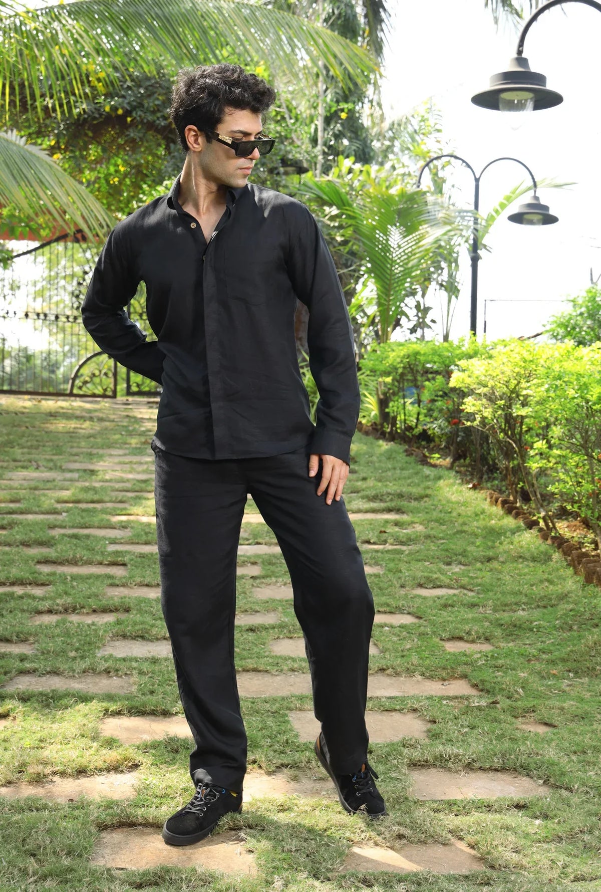 #color_black
