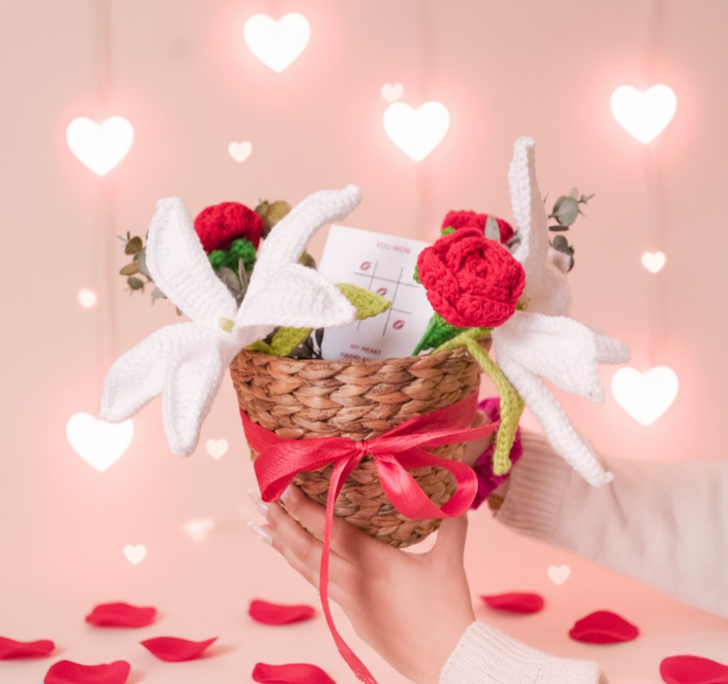 Rustic Romance Bamboo Basket – Handcrafted Floral Gift Hamper | ArteCasa - https://artecasa.in/