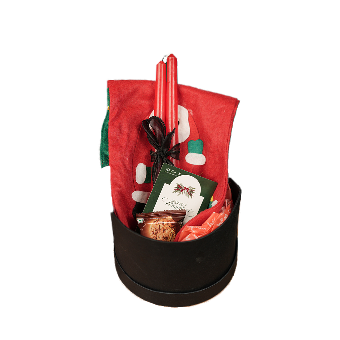 Santa’s Holiday Sock Surprise - https://artecasa.in/