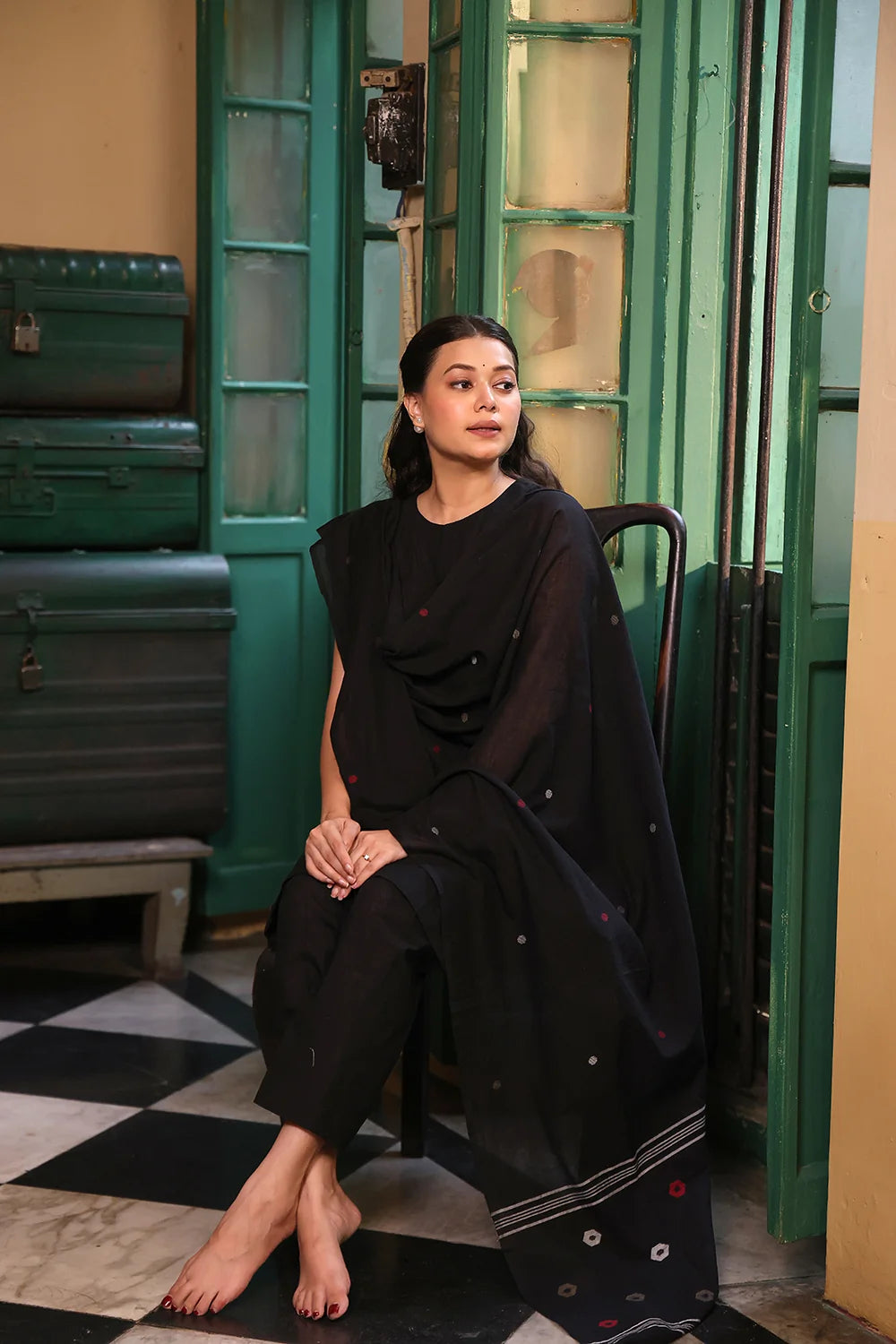 Traditional Black Cotton Kurta Set with Handloom Jamdani Dupatta for Ethnic Wear