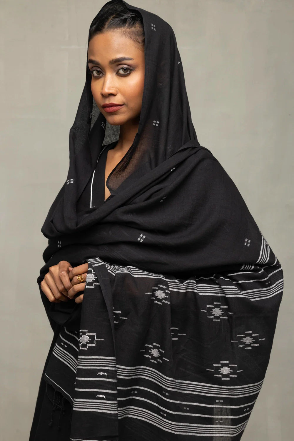 Traditional Black Relaxed Kurta Set with Jamdani Dupatta for Ethnic Wear