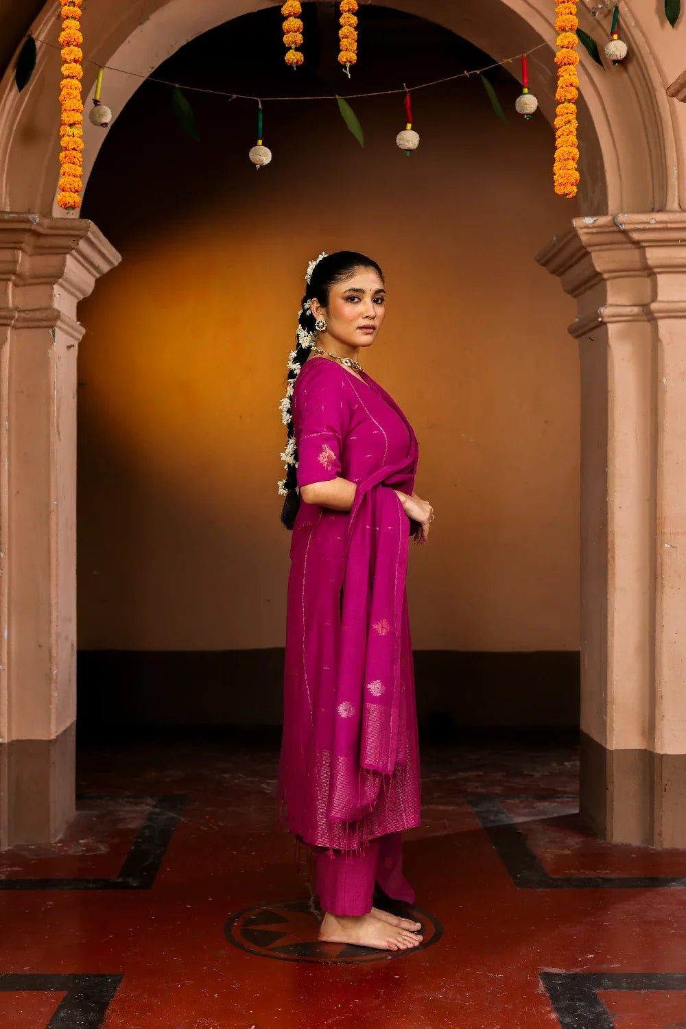 Traditional Rani Pink Handloom Zari Jamdani Kurta Set with Dupatta for Ethnic Wear