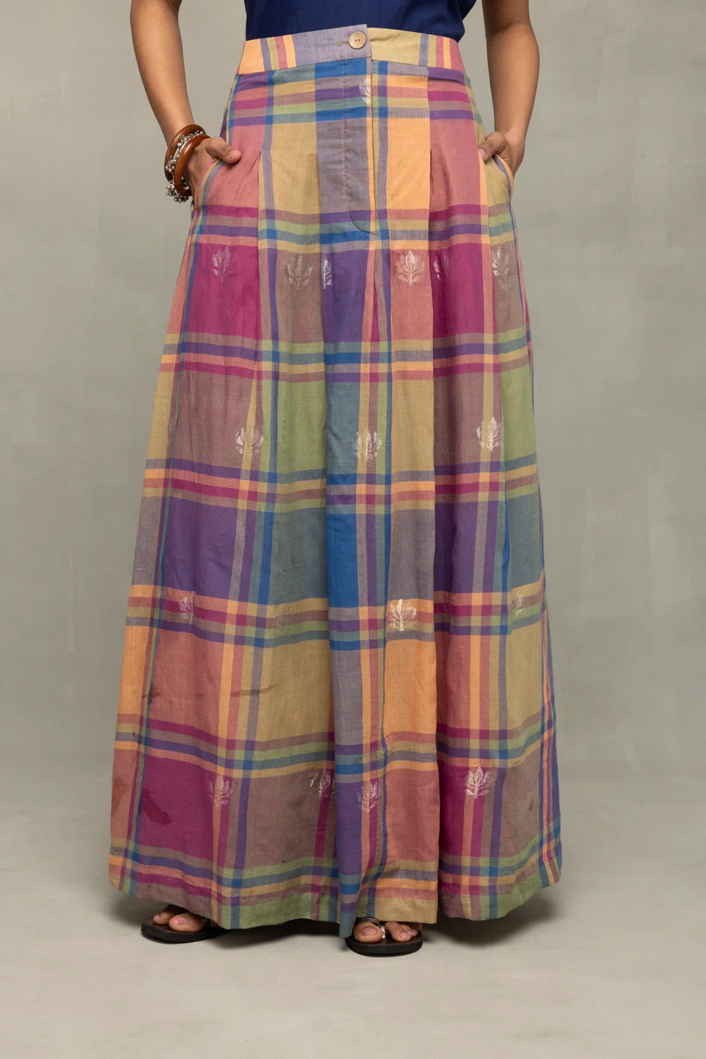 Versatile Lotus Meadow Checkered Jamdani Skord for Everyday Styling